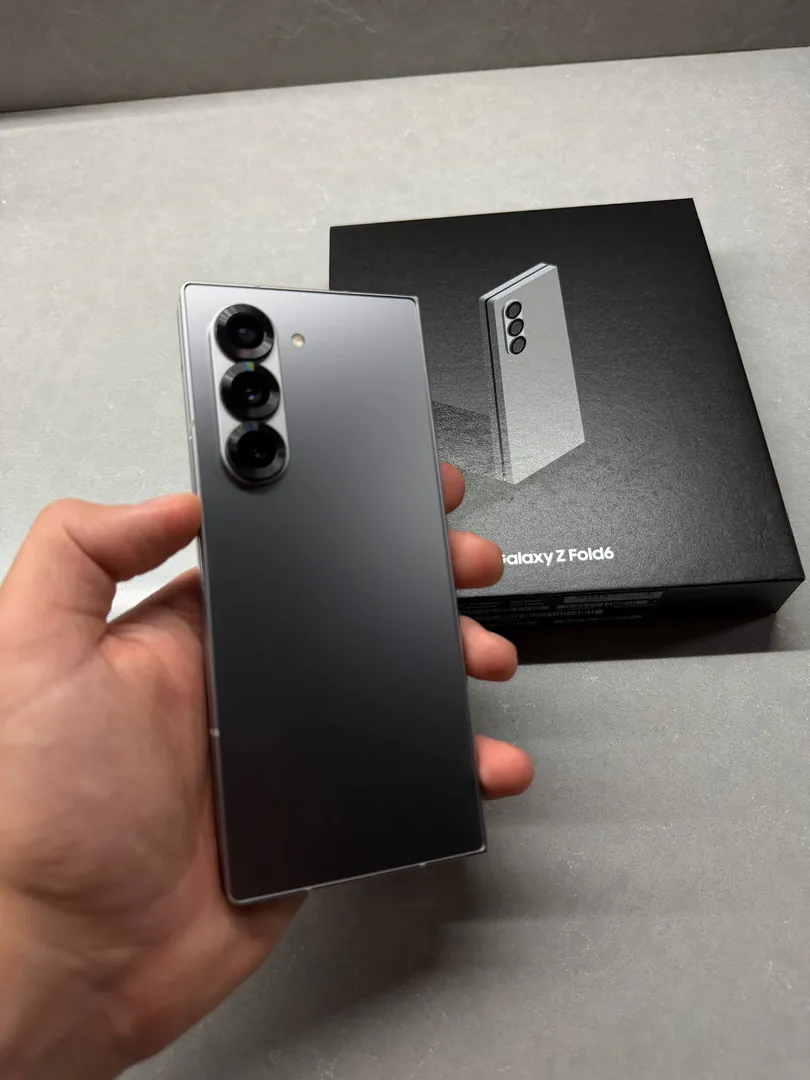 Samsung Galaxy Z Fold 6 256GB — фото 1