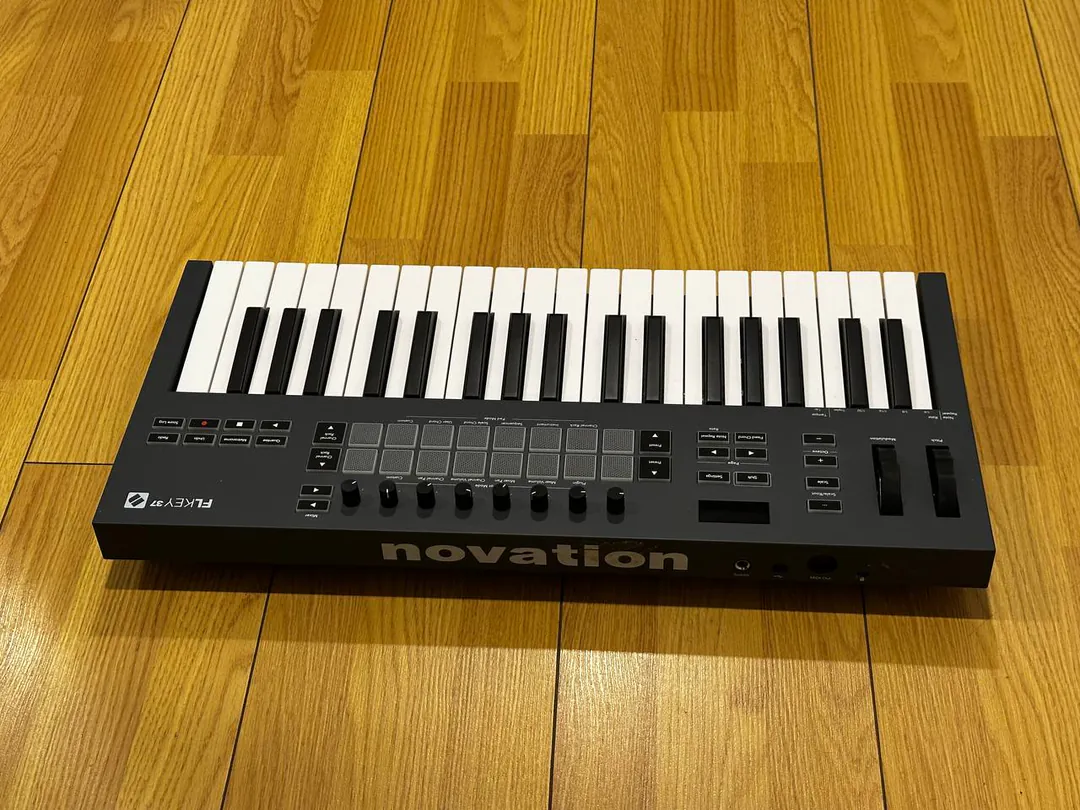 MIDI-клавиатура Novation FLkey 37 — фото 2