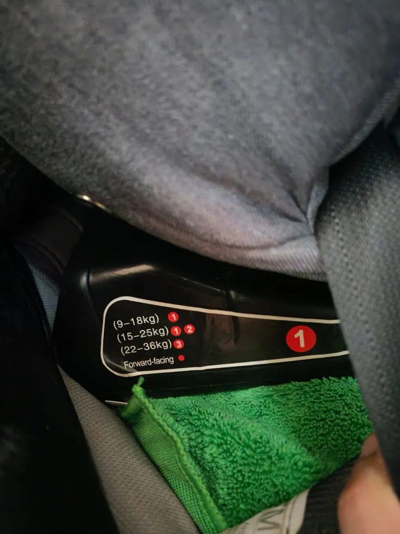 Children's car seat — photo 2