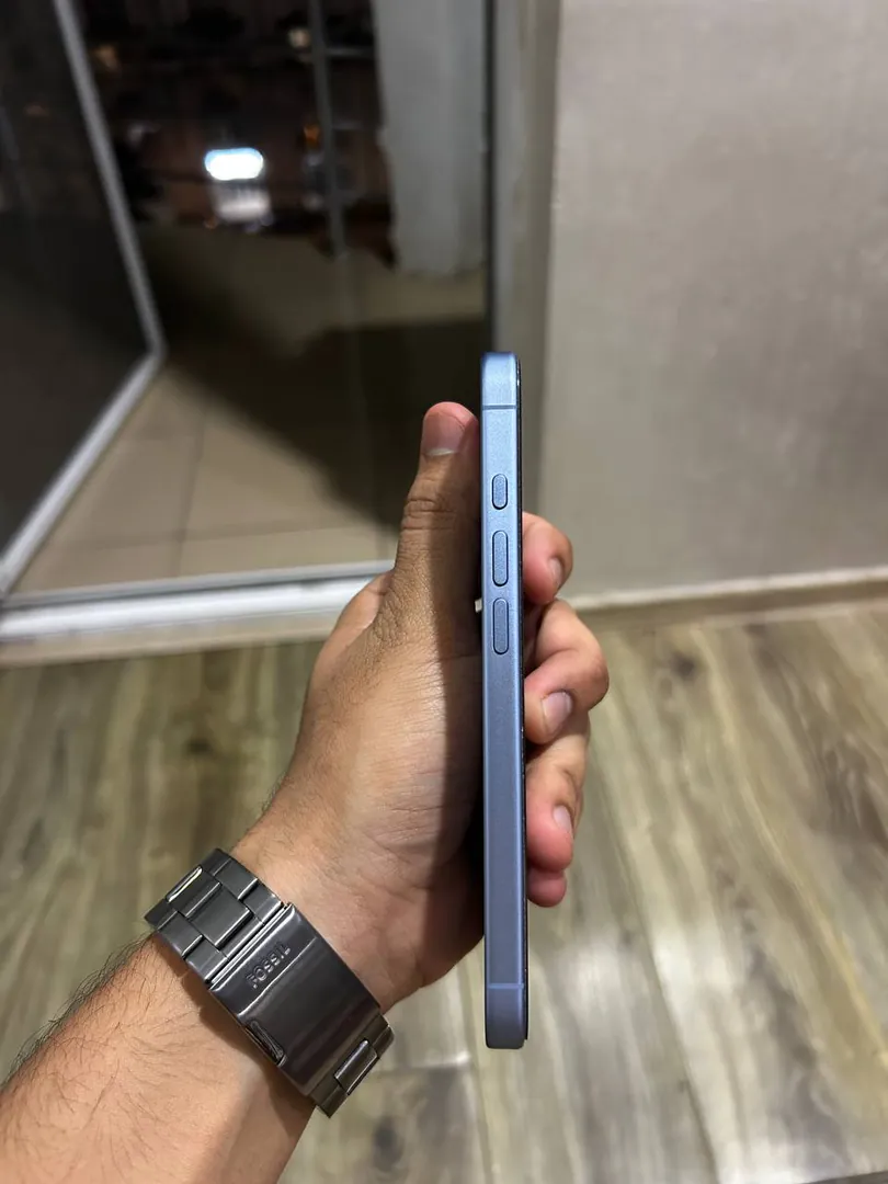 iPhone 17 256GB Mist Blue — фото 3