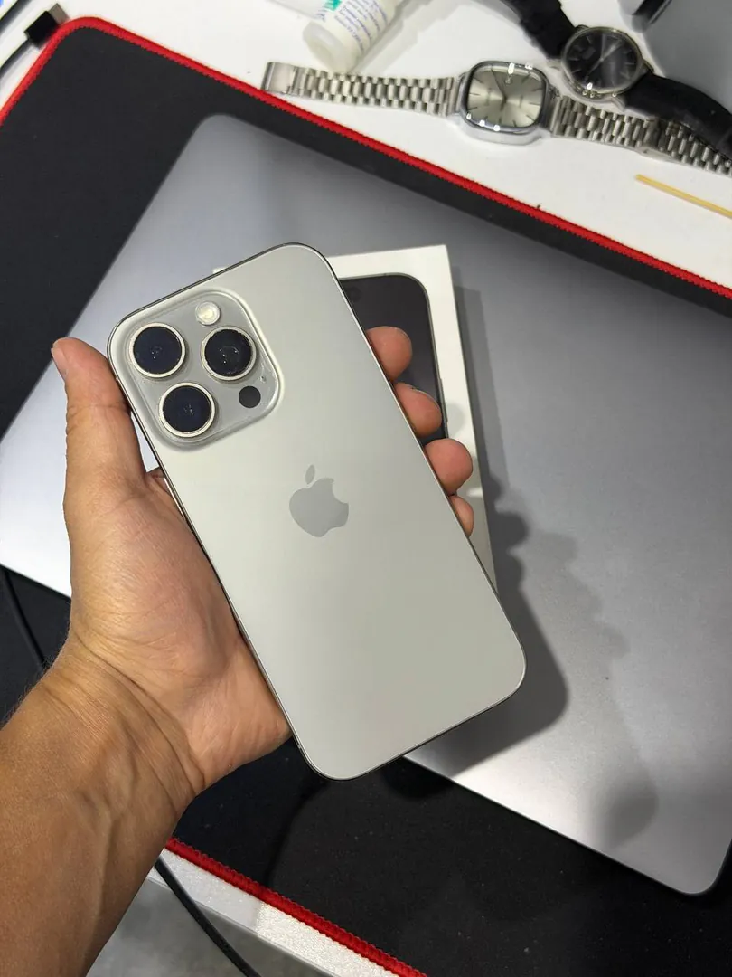 iPhone 16 Pro 256GB Титановый — фото 2