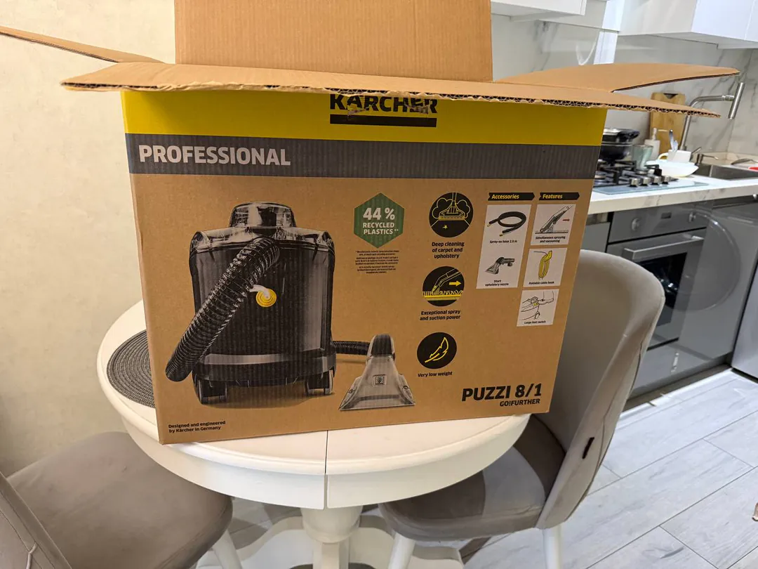 Karcher Puzzi 8/1 Vacuum Cleaner — photo 1