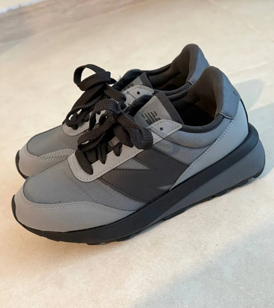 New Balance 370 Sneakers — photo 1