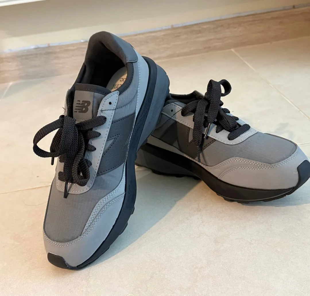 New Balance 370 Sneakers — photo 3