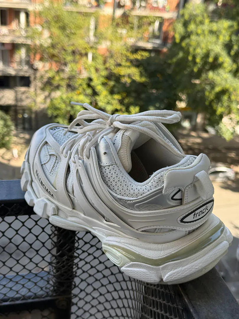 Кроссовки Balenciaga Track Charms — фото 2