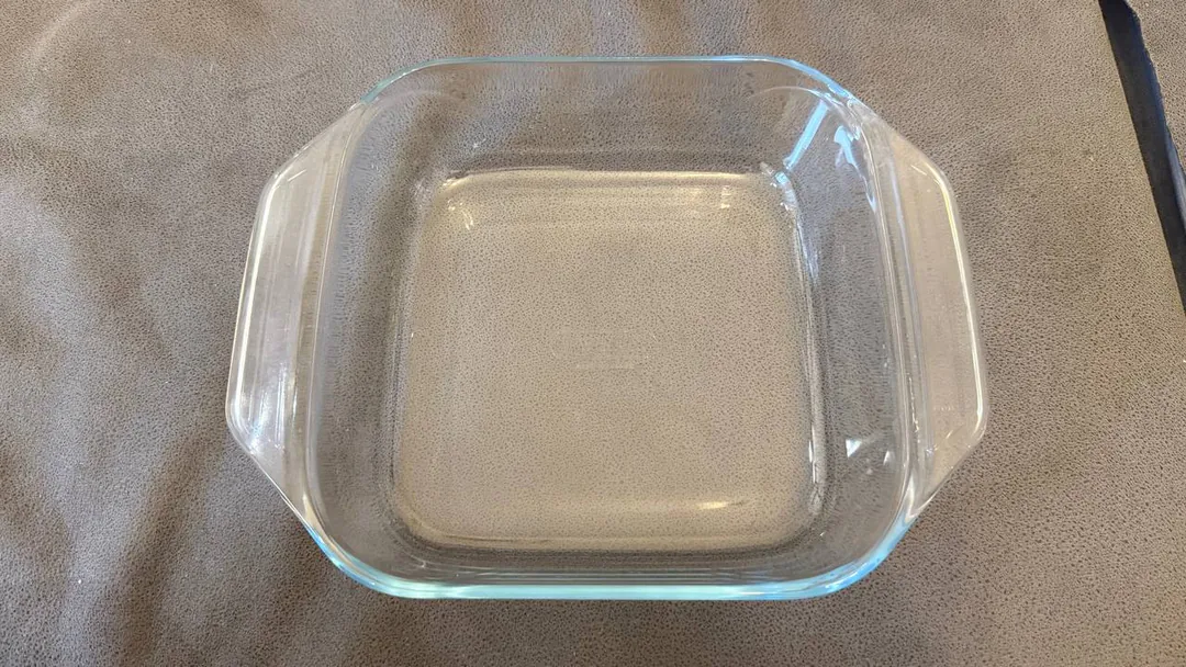 Pyrex საცხობი ფორმა — ფოტო 1