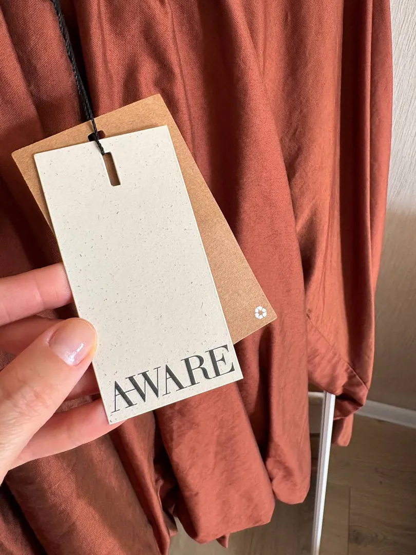 Aware ბლუზა ზომა M — ფოტო 1