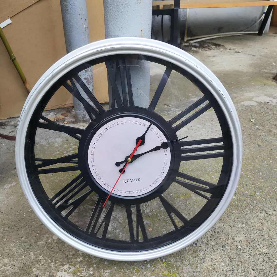 Wall clock 45 cm — photo 1
