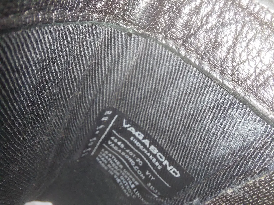 Vagabond Chelsea Boots — photo 1