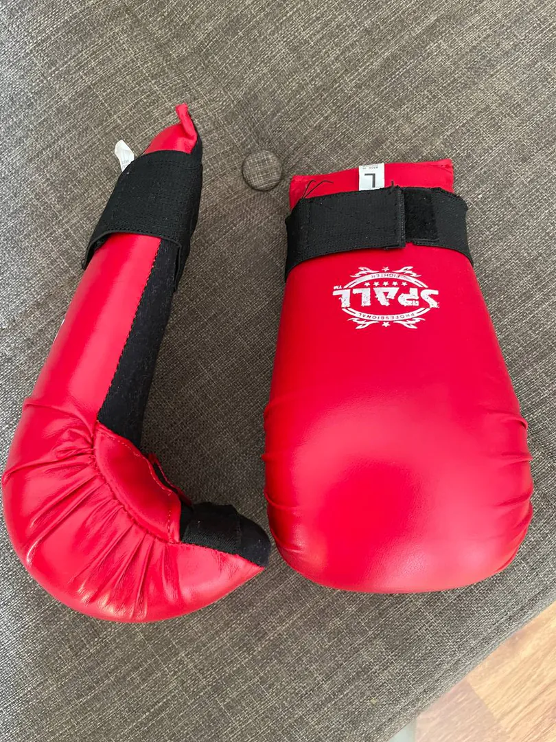 Children's fighting gloves — photo 2