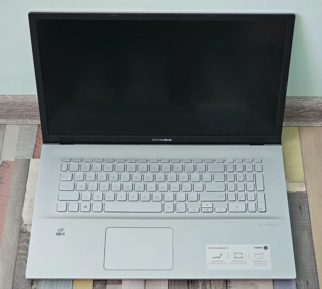 Ноутбук Asus Vivobook X712JA — фото 3
