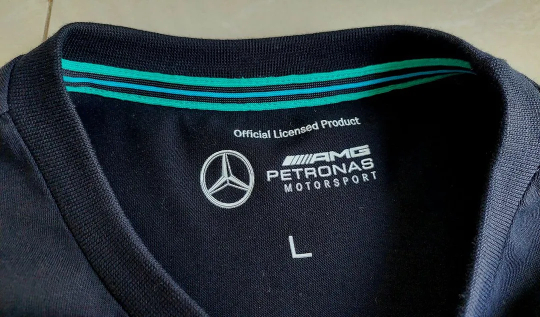 Mercedes-AMG Petronas T-shirt — photo 2