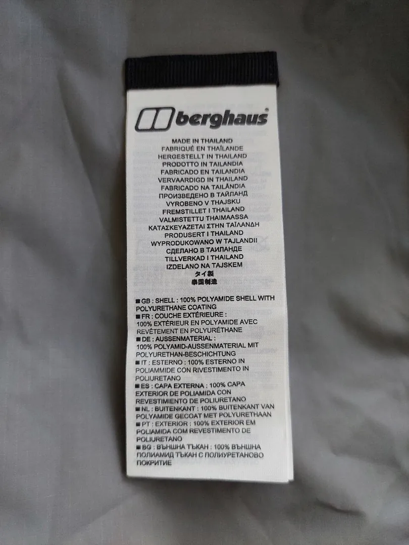 Women's Berghaus jacket — photo 3