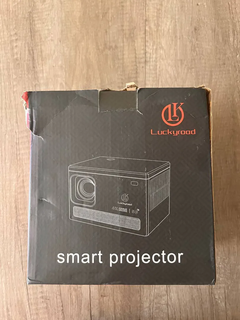 Проектор HD&AI Smart Projector Model 64W — фото 1