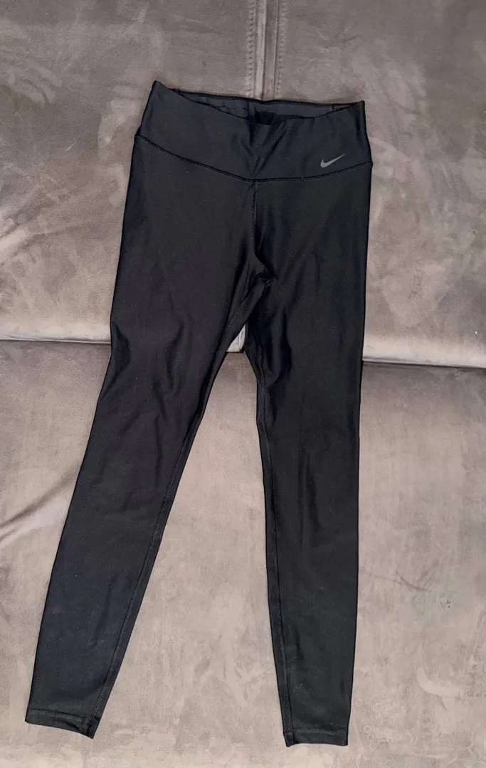 Nike ლეგინსები — ფოტო 1