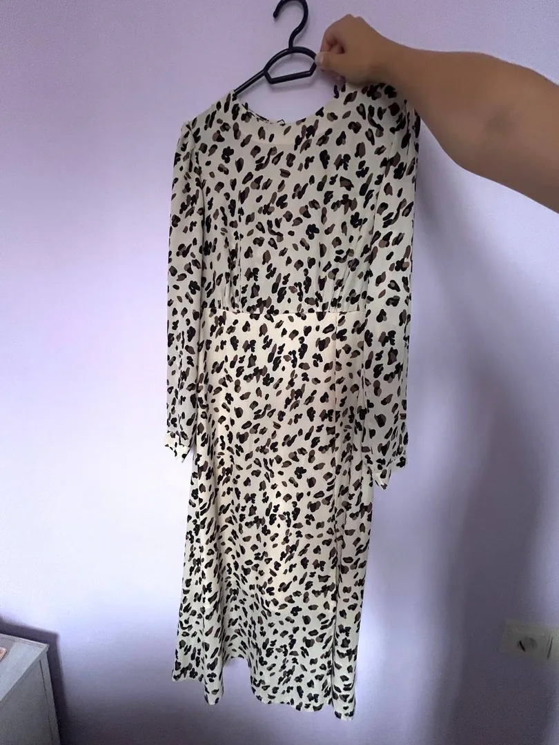 Dress size L — photo 1
