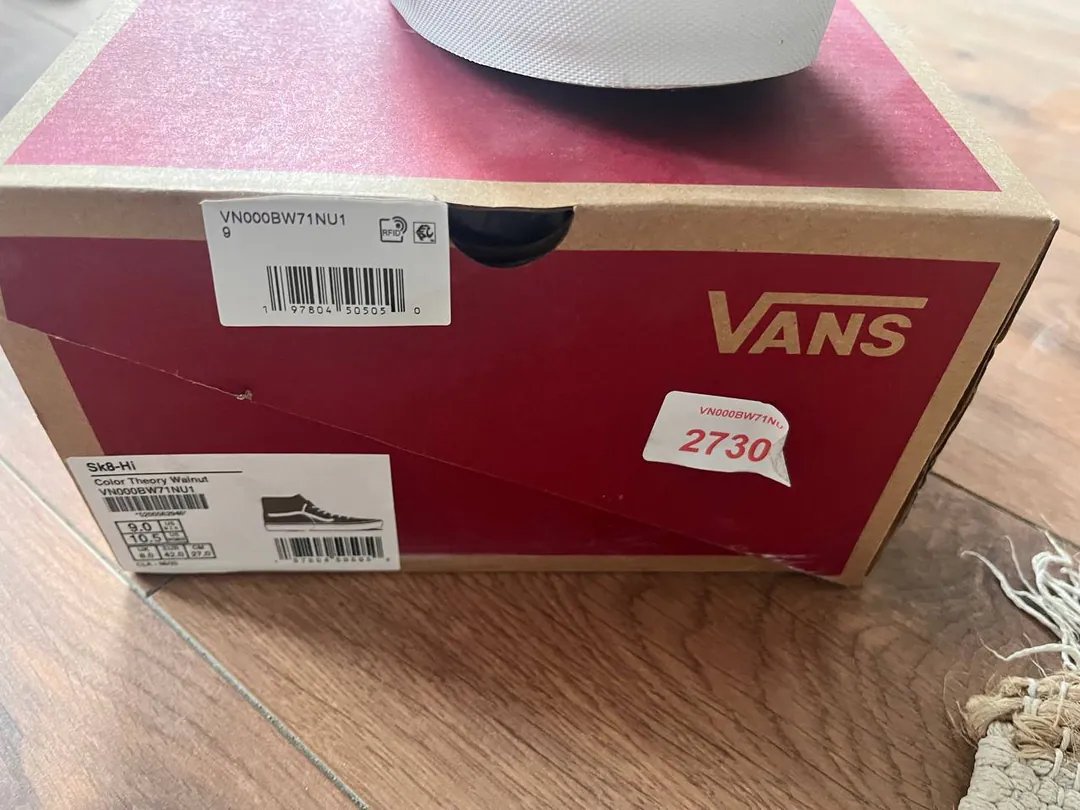 კედები Vans — ფოტო 1
