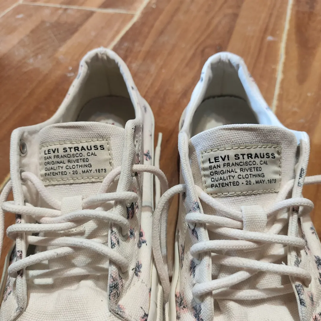 Sneakers Levi's Women's Emma Floral Fashion — photo 2