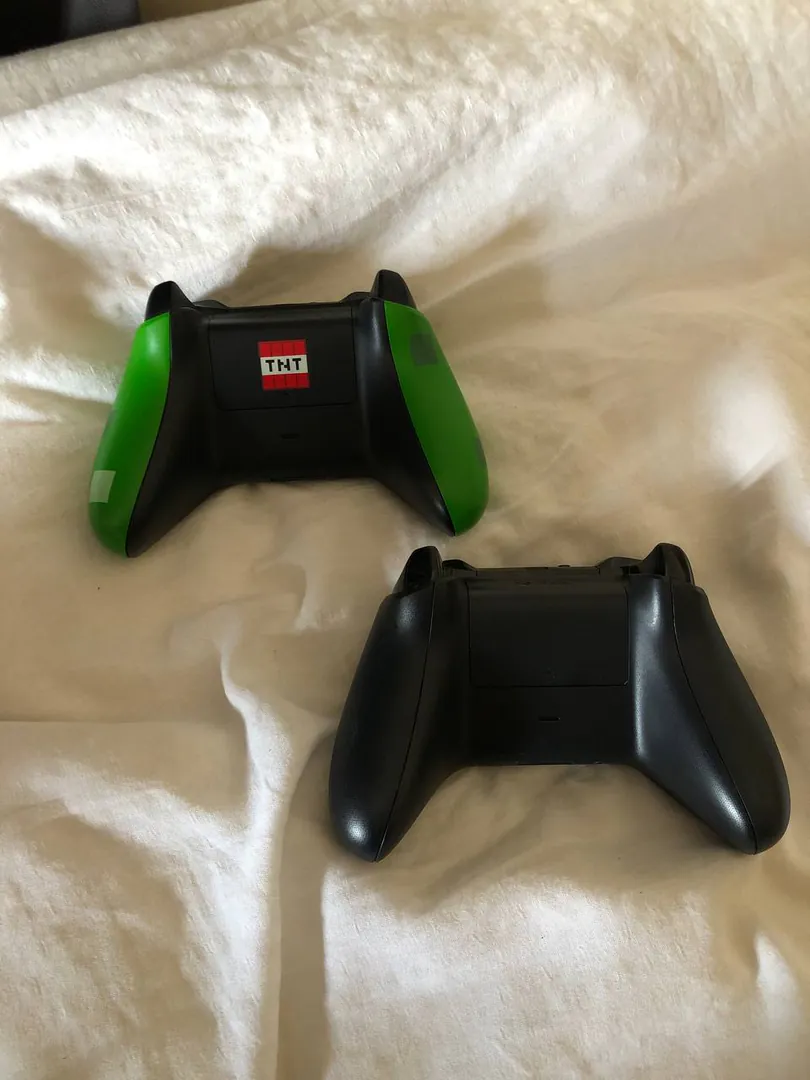 Контроллеры xbox — фото 1