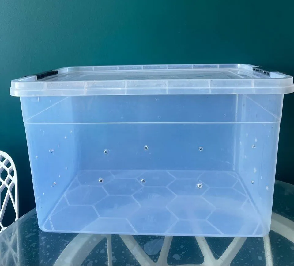 Plastic terrarium 25 l — photo 1