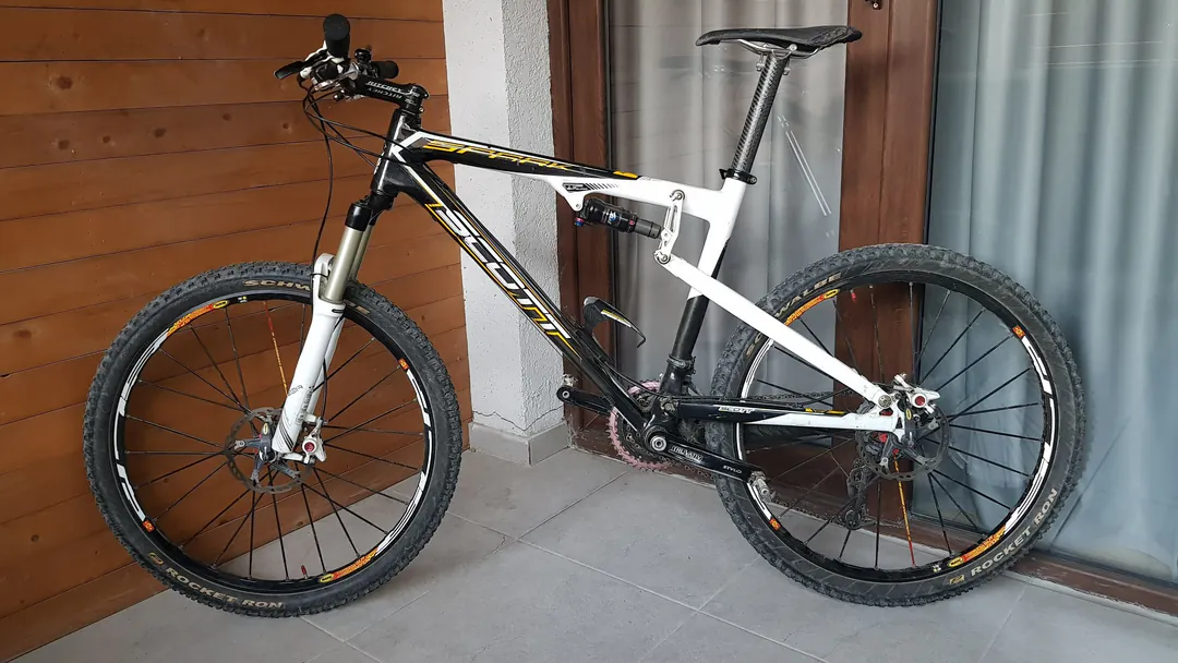 Carbon bicycle Scott Spark 10 — photo 1