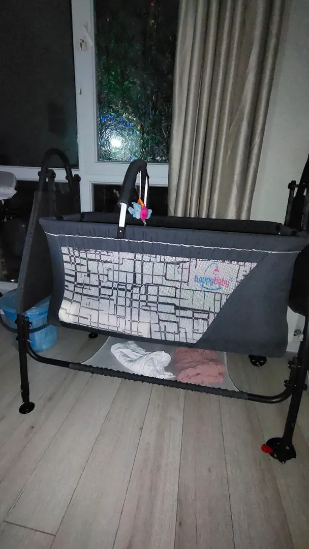 Baby cradle with mattress — photo 2
