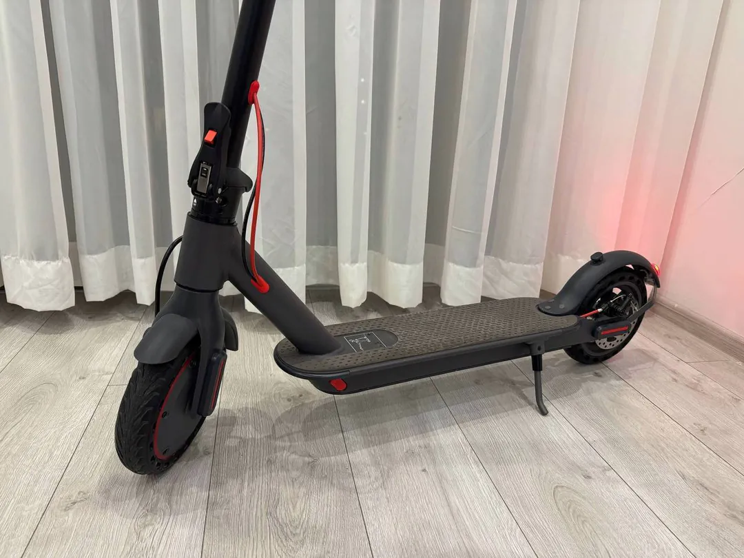 ელექტრო სამოციკლო Kickscooter — ფოტო 2