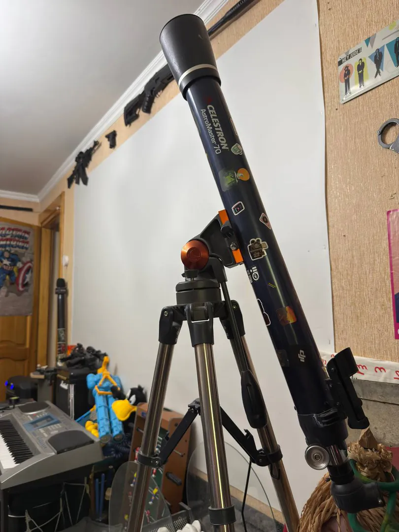 Telescope Celestron Astromaster 70 — photo 1