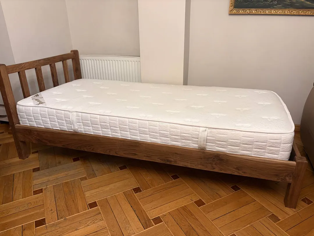 Children's walnut beds with mattresses 90x200 — photo 1
