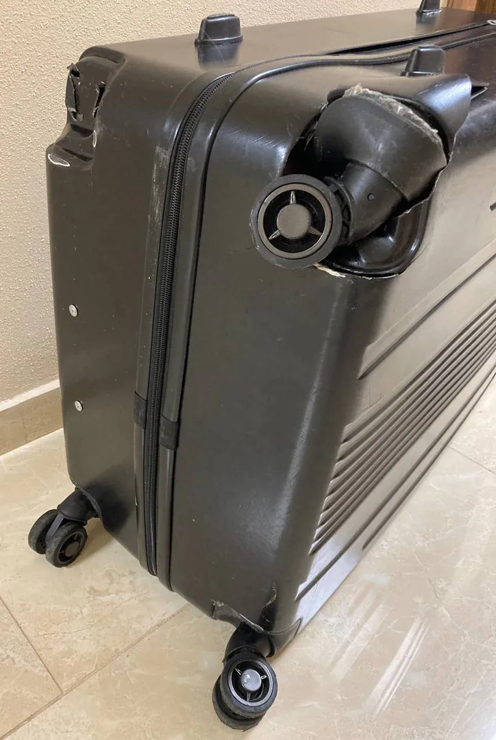 Aolard plastic XL suitcase — photo 2