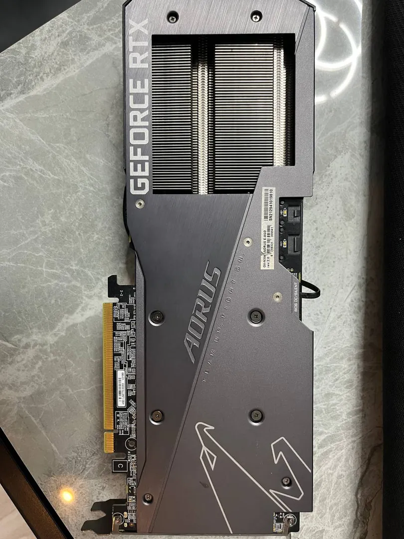 Graphics Card Gigabyte AORUS RTX 3060 Ti Master 8G — photo 2
