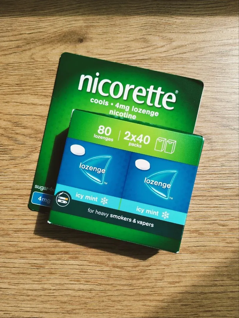 ნიკოტინის ლედენცები Nicorette მინდვრის 4 მგ — ფოტო 1