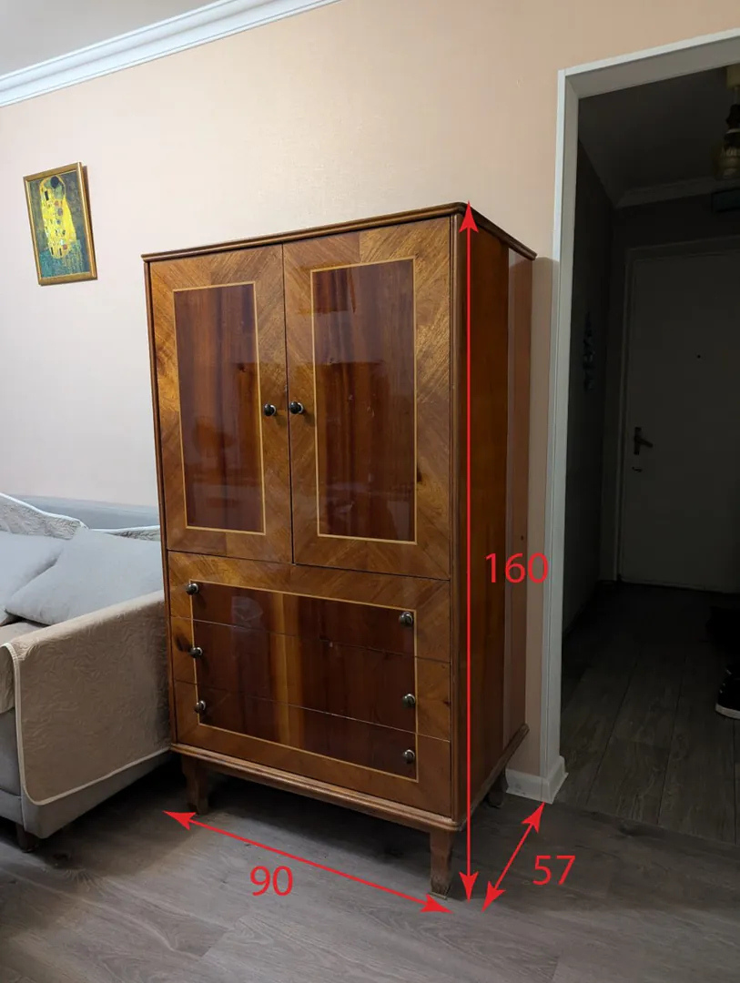 Wooden wardrobe — photo 2