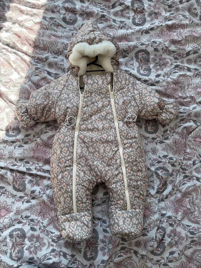 Children's winter snowsuit, size 80 — photo 4