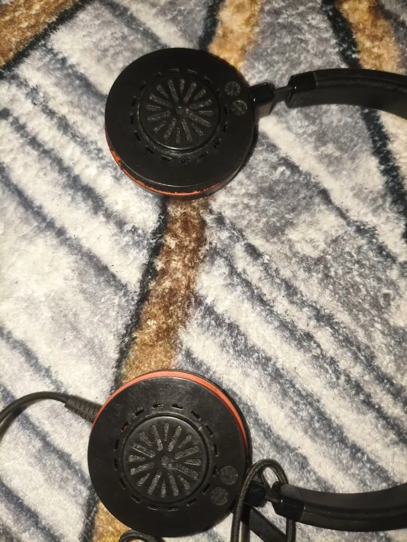 Jabra Headphones — photo 1