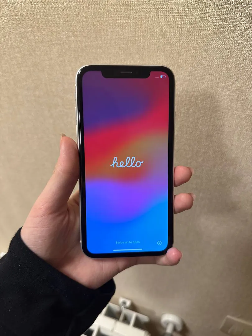 iPhone XR 128 GB — фото 1