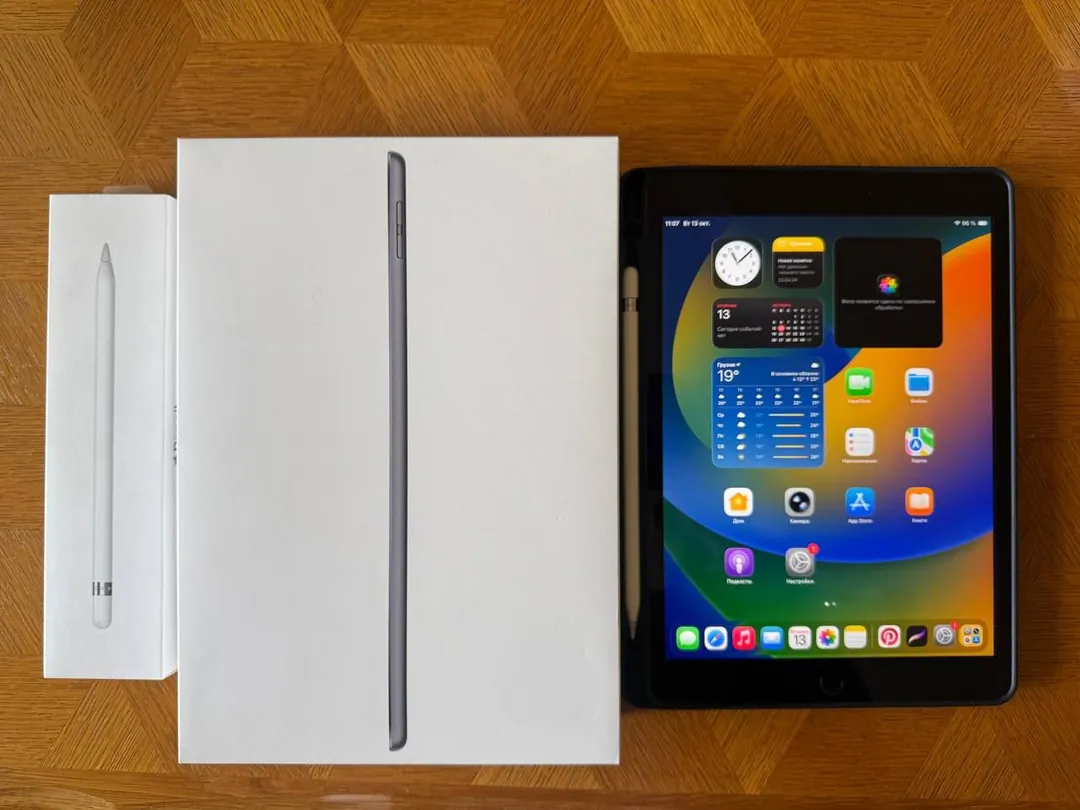 iPad 9th generation 64 GB со стилусом — фото 1