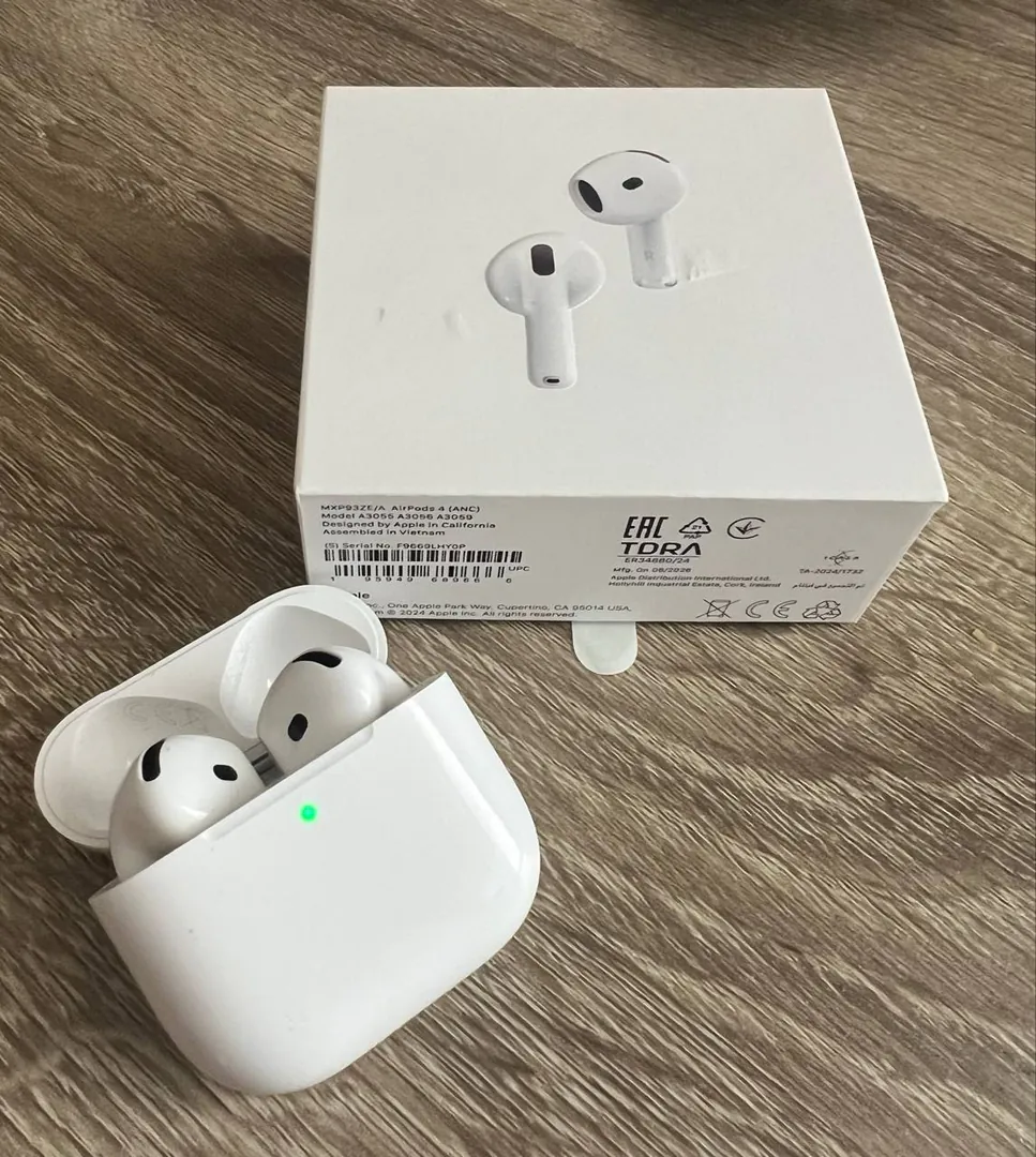 AirPods 4 ANC-ით — ფოტო 1
