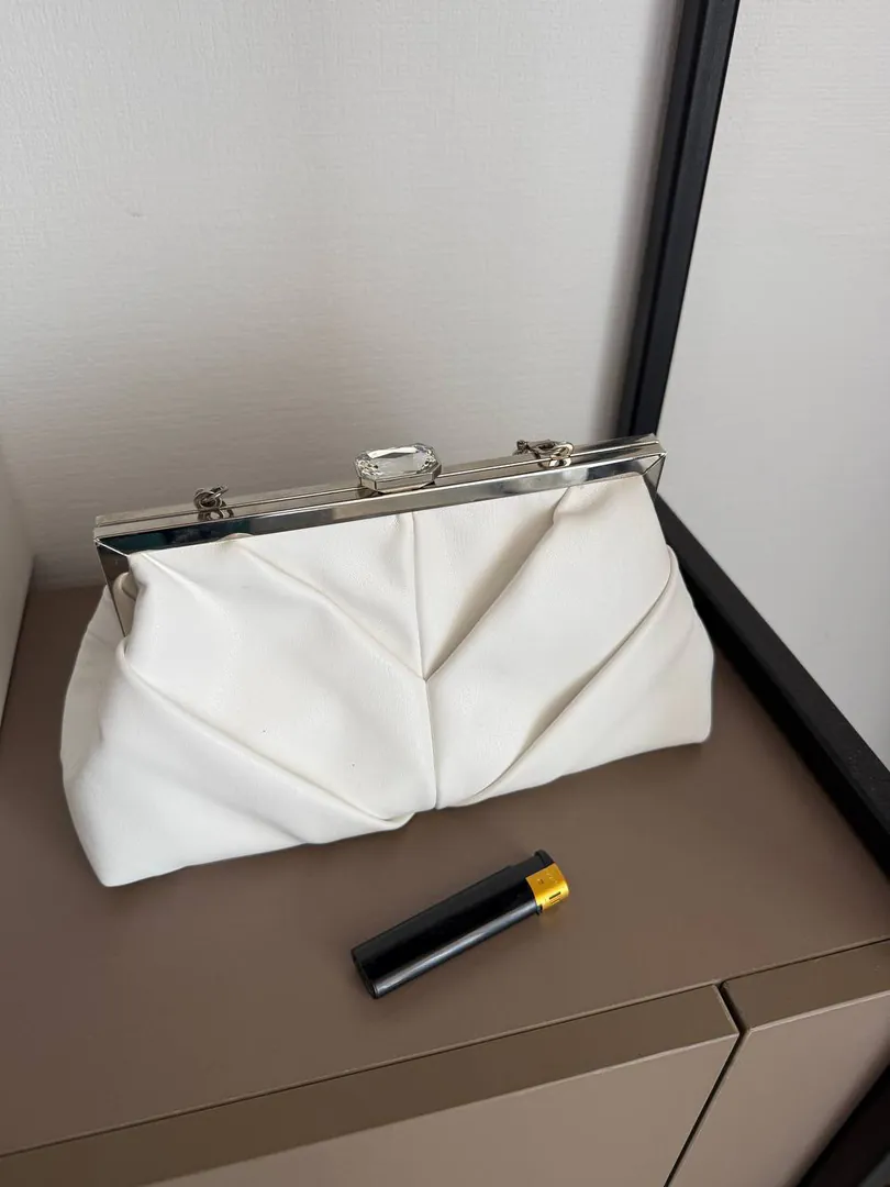 Clutch bag — photo 1