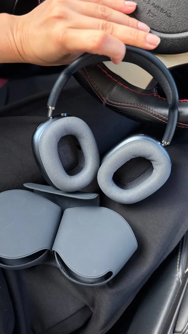 Headphones AirPods Max Midnight — photo 3