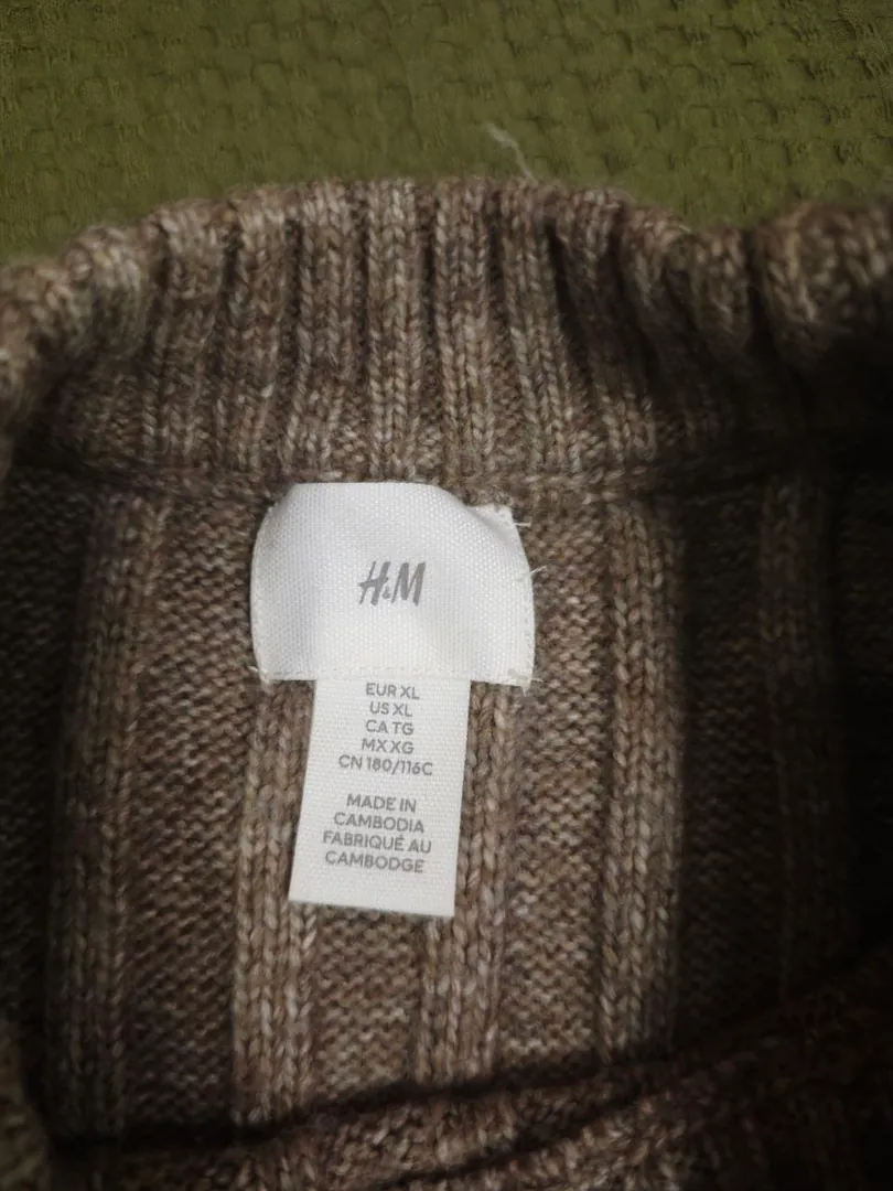 Sweater dress H&M — photo 1