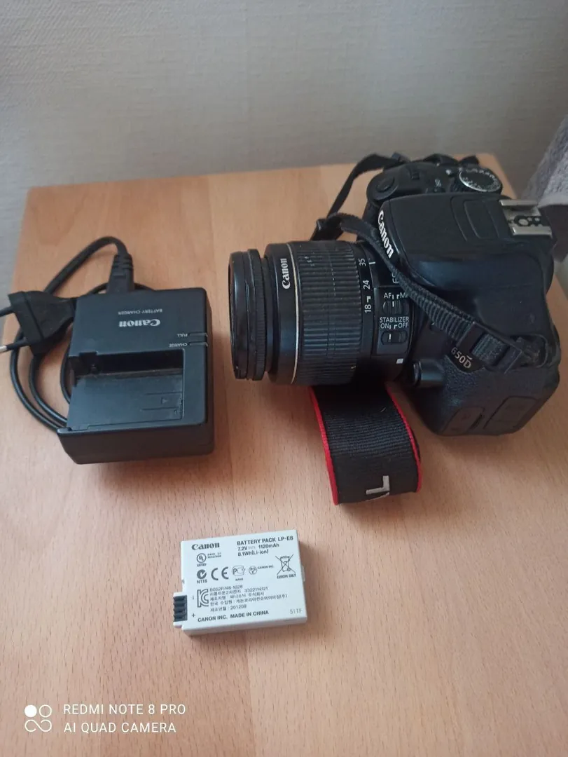Camera Canon EOS 650D with lens — photo 2