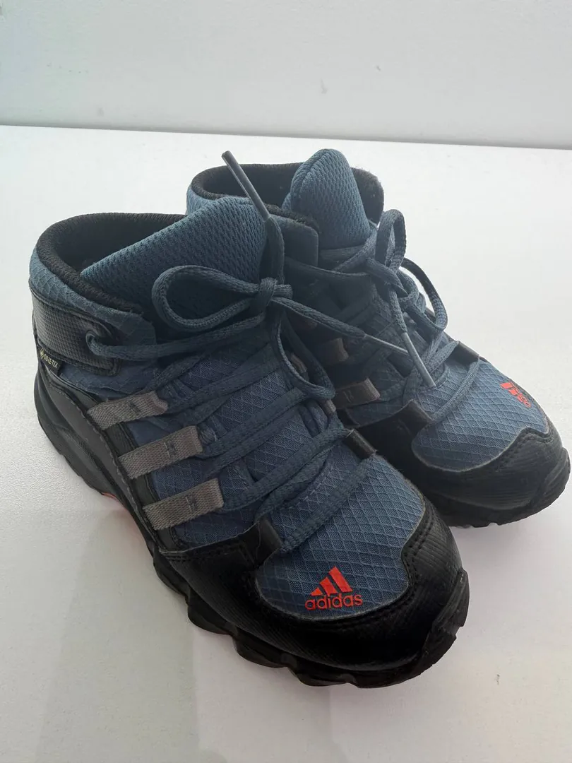 Adidas Terrex boots — photo 5