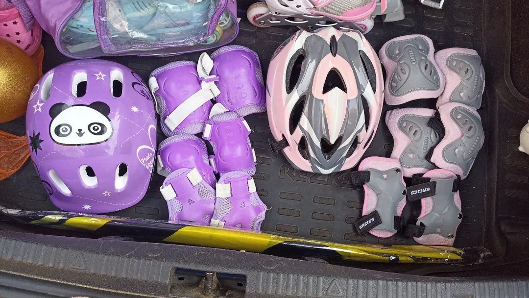 Children's helmet and protection — photo 1