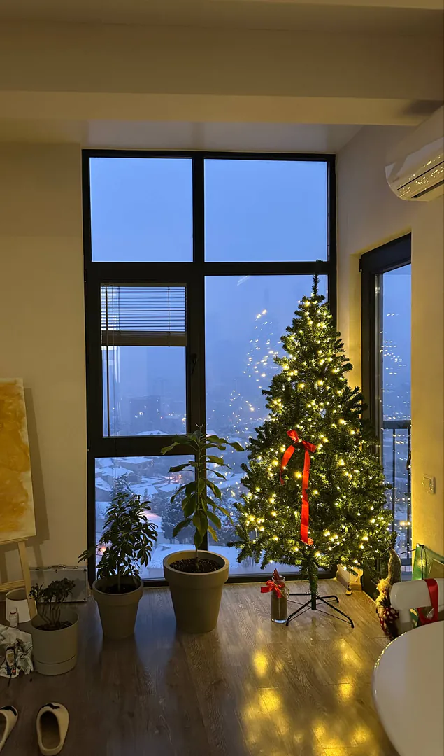 Artificial Christmas tree 210 cm — photo 2
