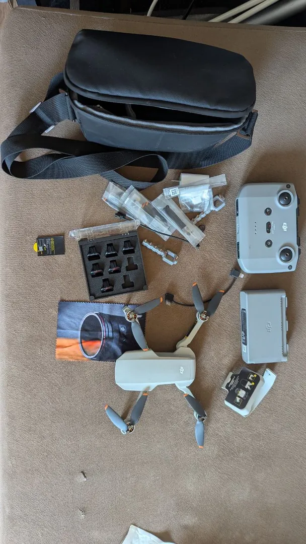 Drone DJI Mini 2 Fly More Combo — photo 3