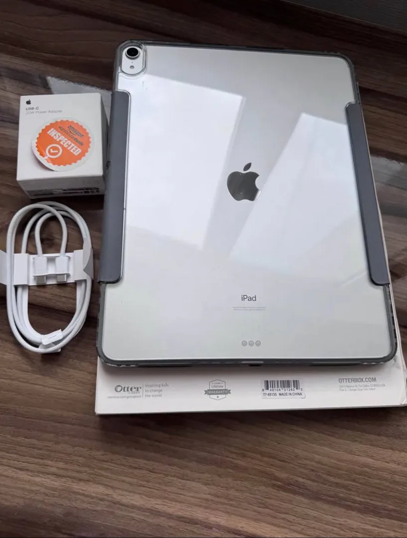 iPad Pro 12.9 3-го поколения 64 ГБ — фото 1