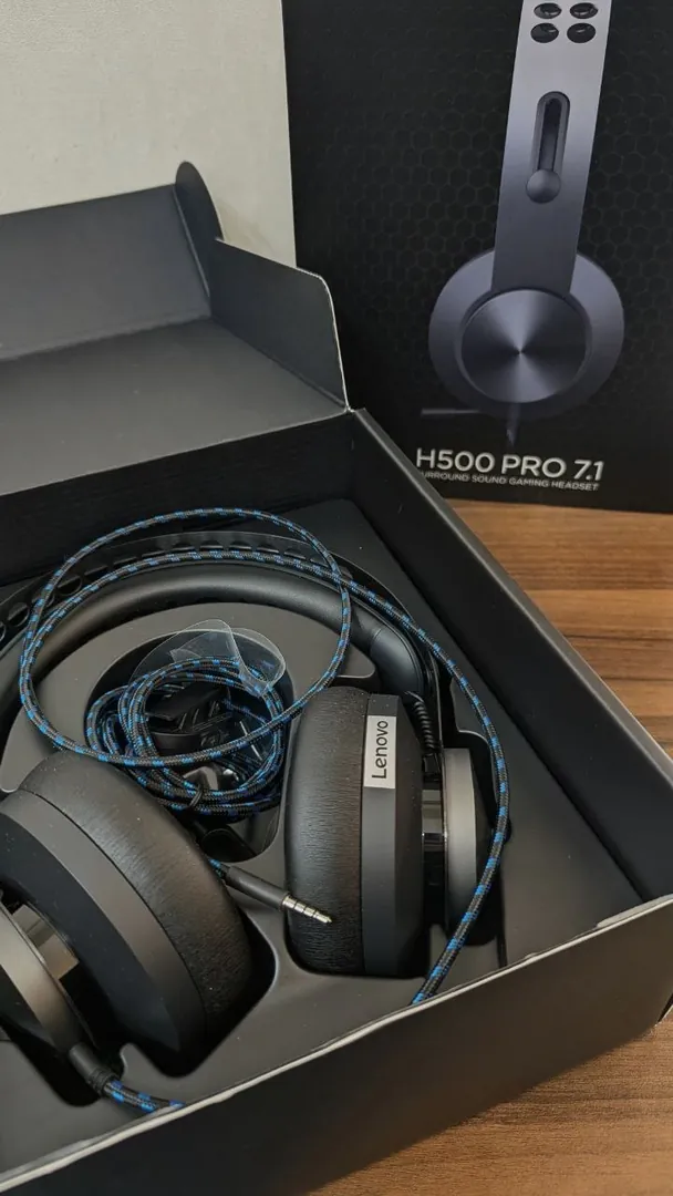 Наушники Lenovo Legion H500 Pro Gaming Headset — фото 1