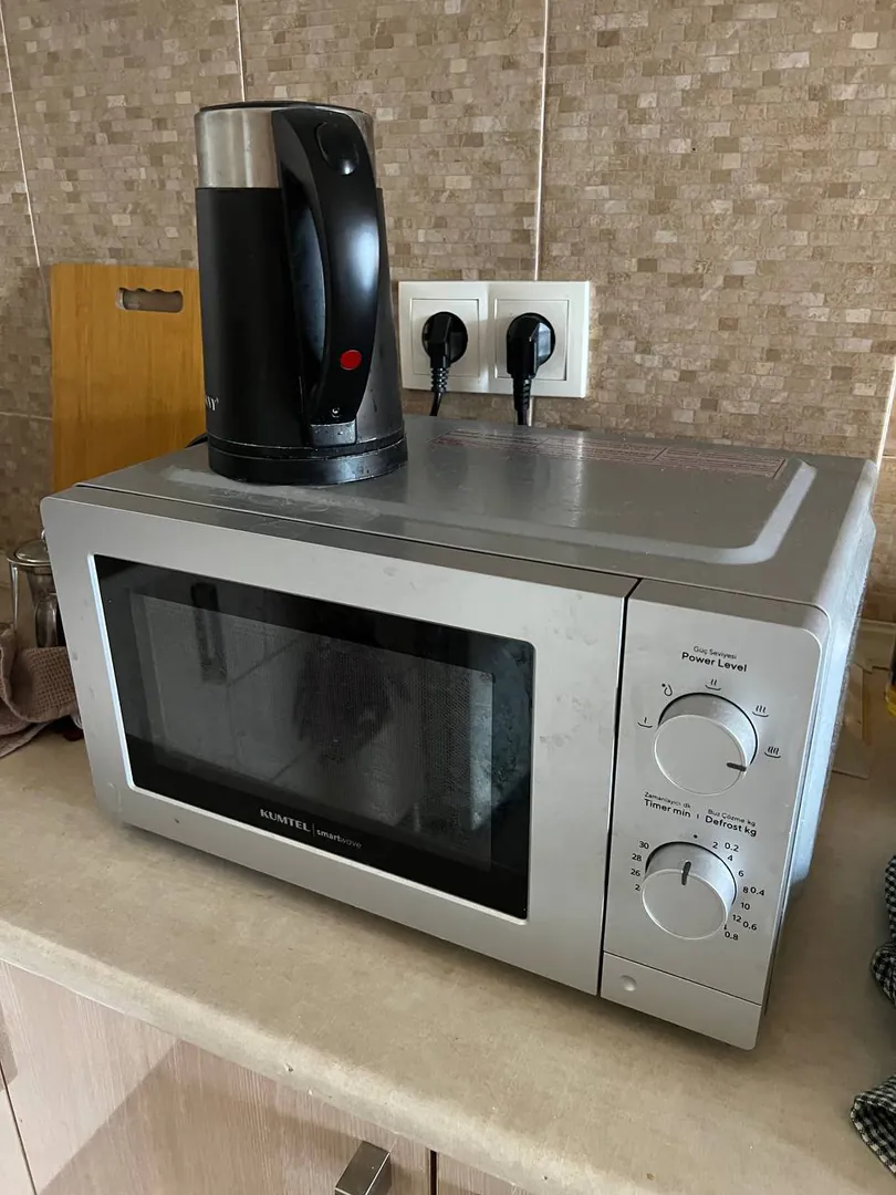 Microwave — photo 1
