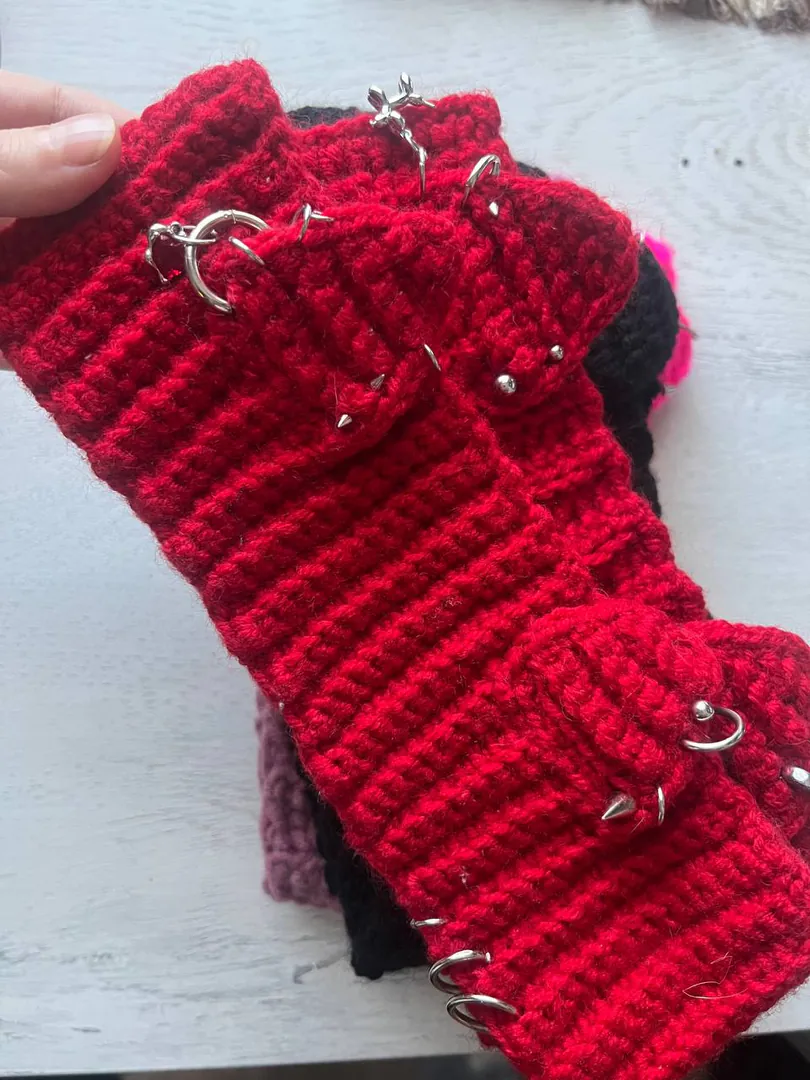 Knitted headbands with cat ears and piercings — photo 1